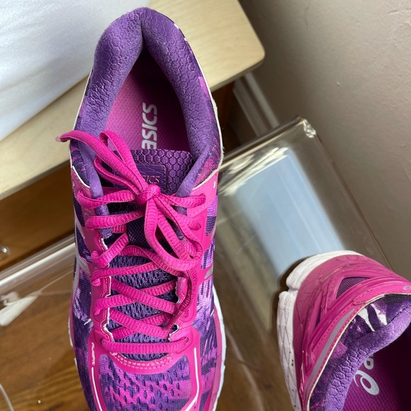 ASICS Gel-Kayano 22 - Picture 11 of 16